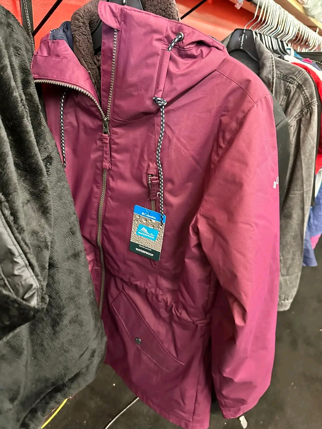 new arrival of mixed clothing pallets new arrival of mixed clothing pallets