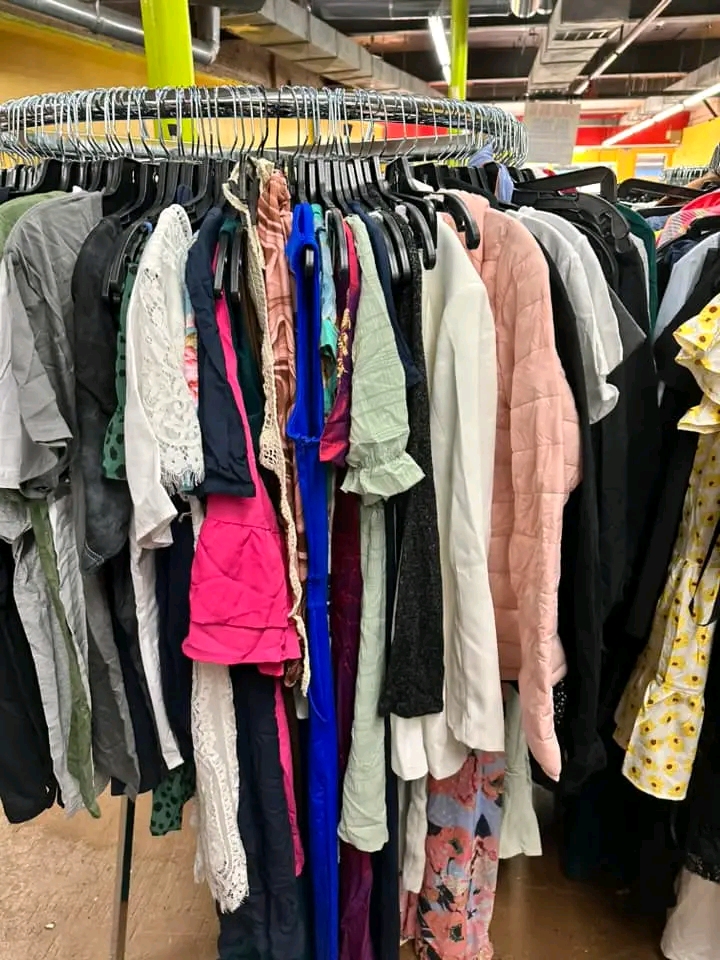 new arrival of mixed clothing pallets new arrival of mixed clothing pallets