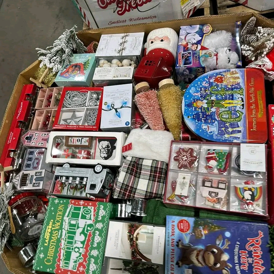 brand new christmas pallets brand new christmas pallets