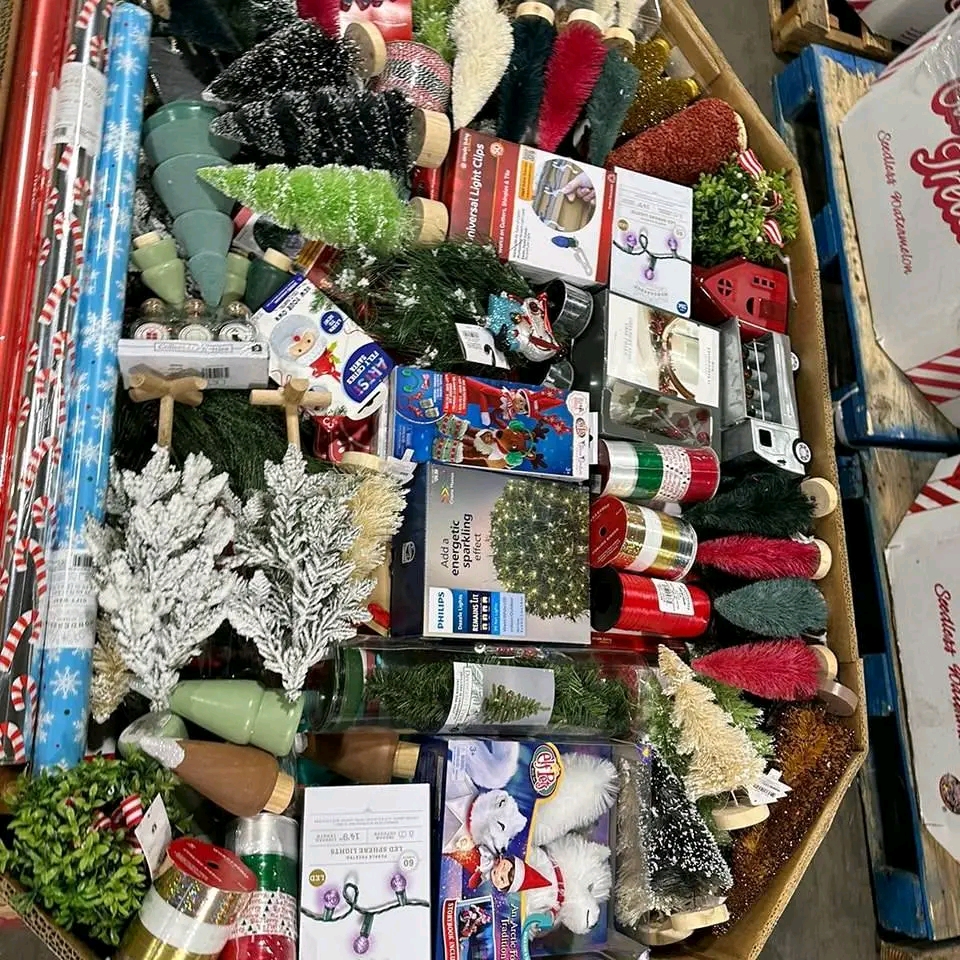 brand new christmas pallets brand new christmas pallets