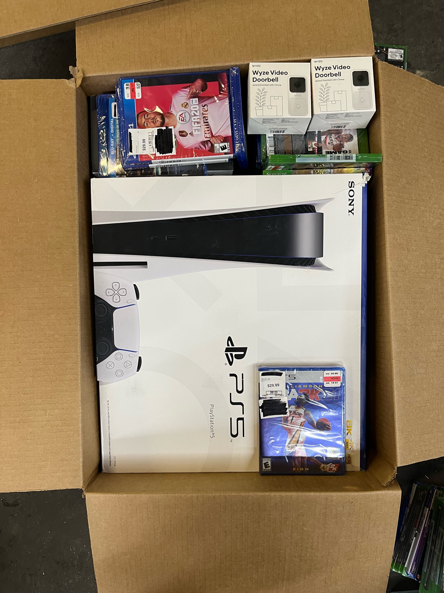 premium amazon electronics mystery box premium amazon electronics mystery box