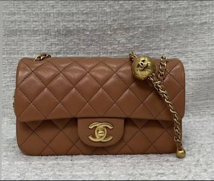 designer female handbags & purses pallet designer female handbags & purses pallet
