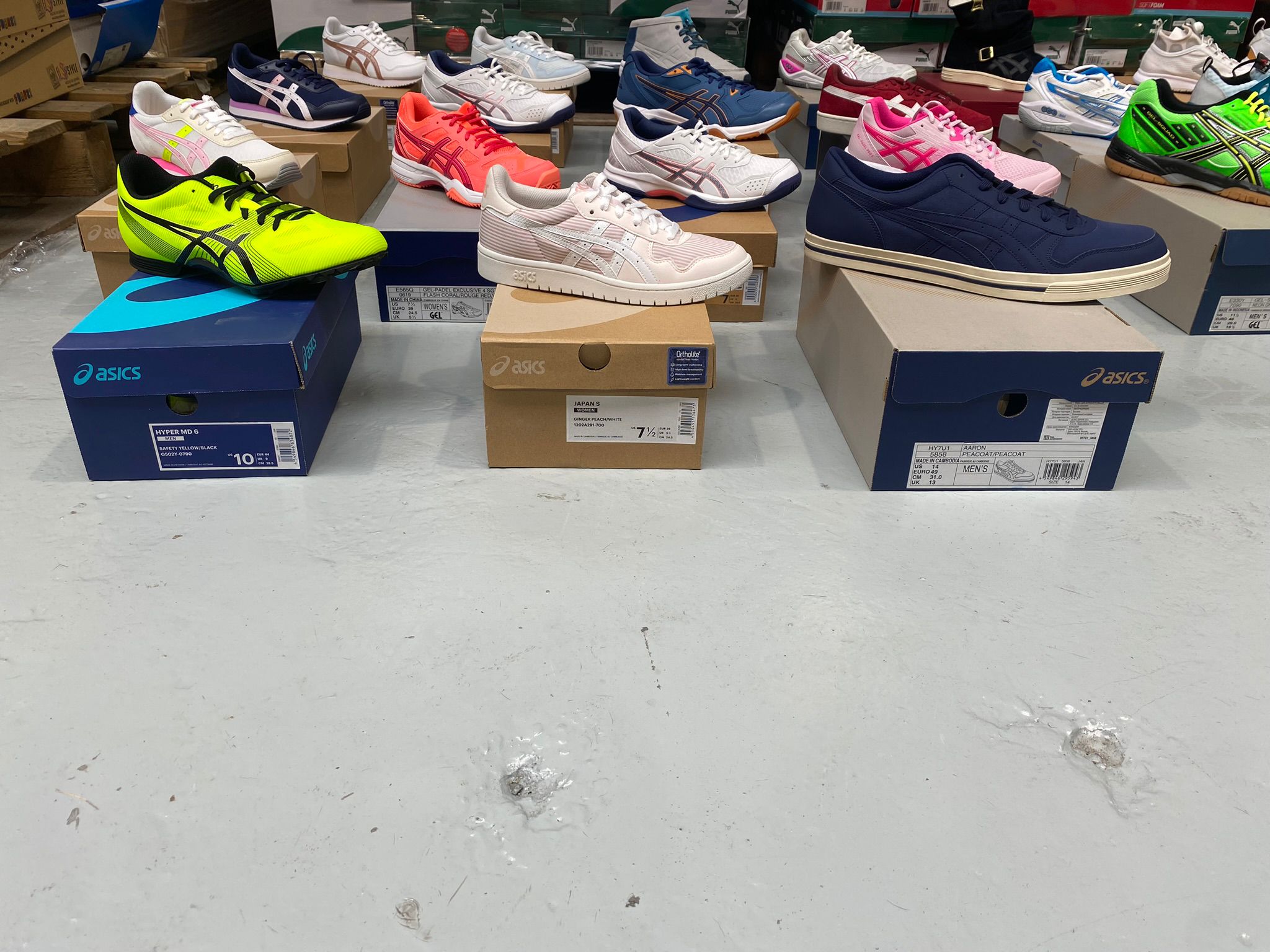 branded mixed junior trainers branded mixed junior trainers