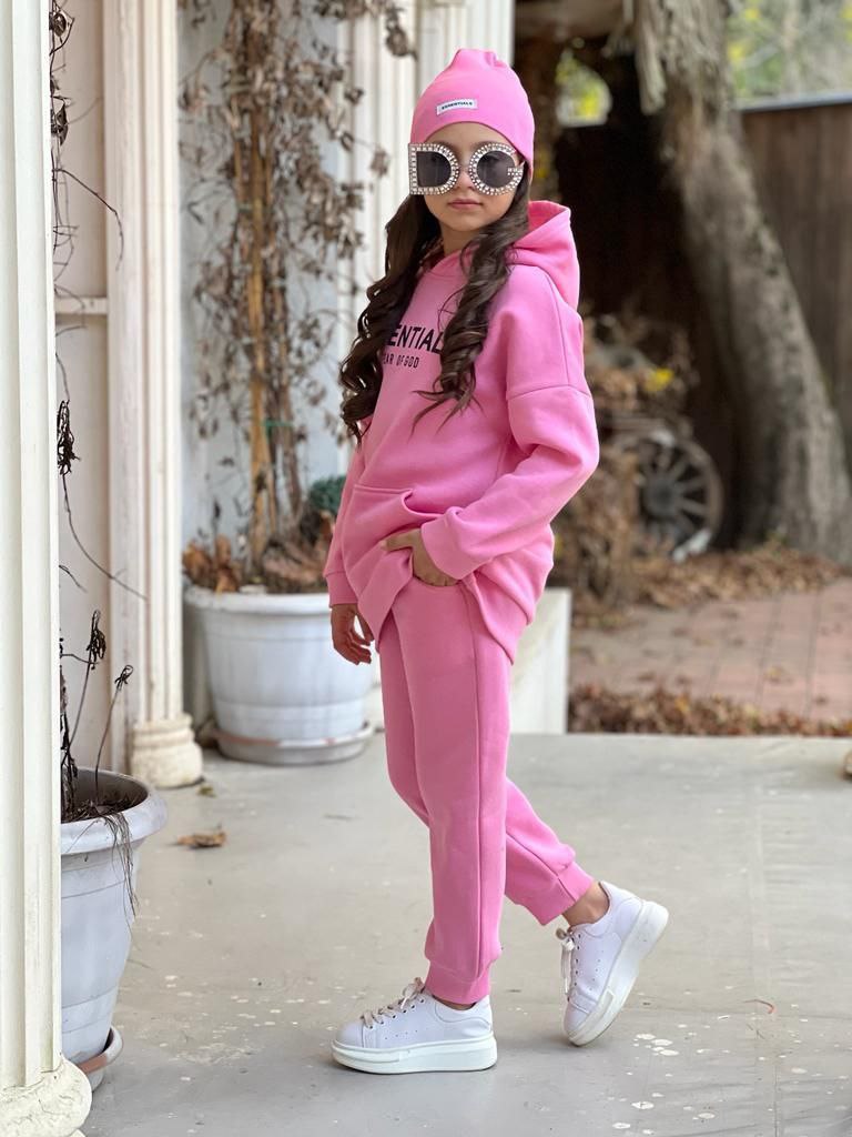 girl’s essential clothing pallets girl’s essential clothing pallets