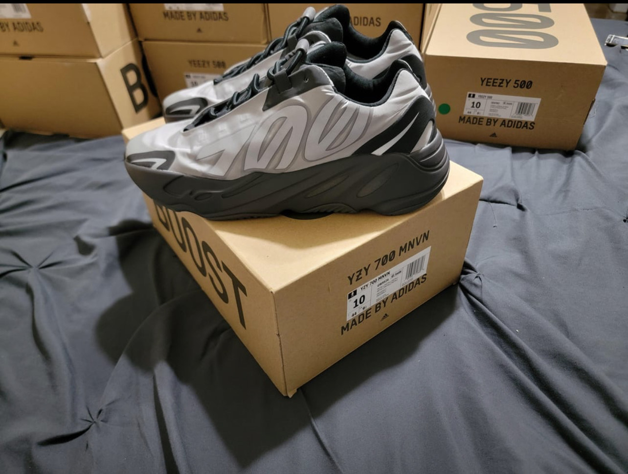 yeezy shoes pallets yeezy shoes pallets