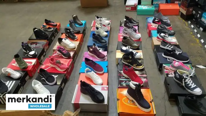 wholesale sneakers and shoes wholesale mix 50pairs. wholesale sneakers and shoes wholesale mix 50pairs.