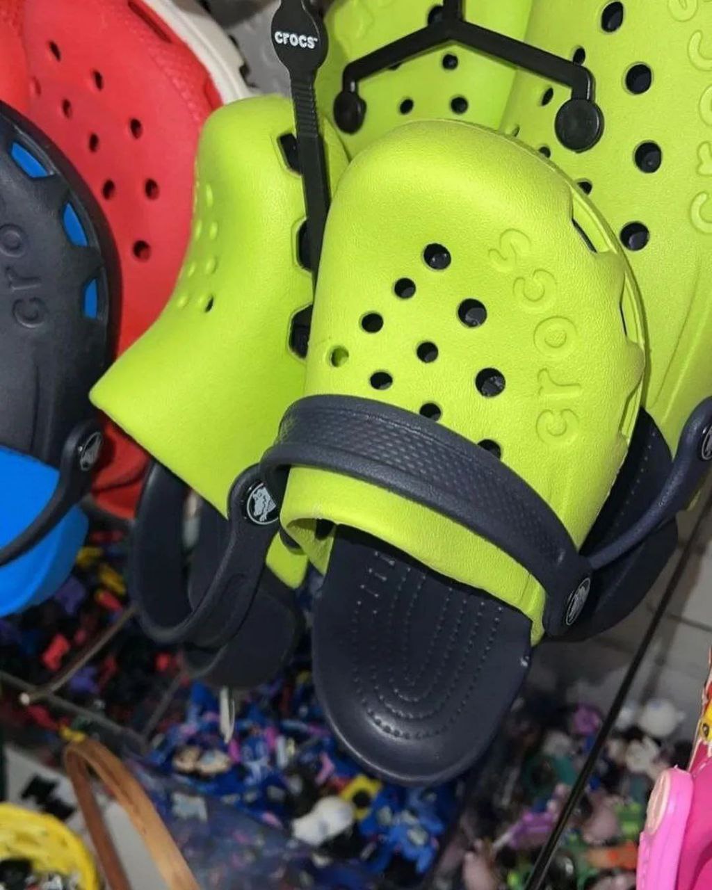crocs sandals pallets crocs sandals pallets