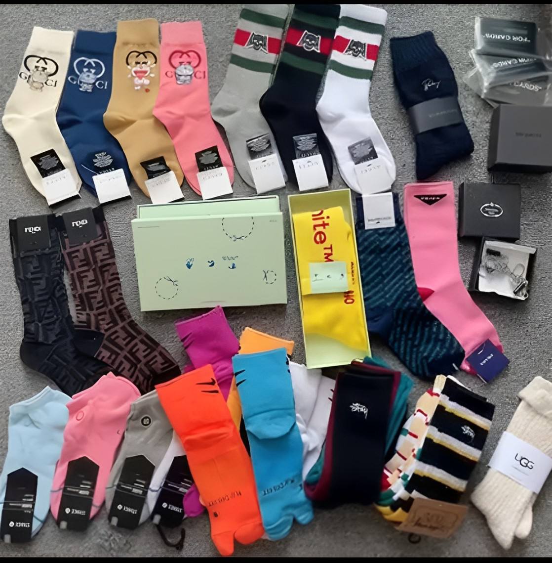 buy designer & vintage socks pallets buy designer & vintage socks pallets