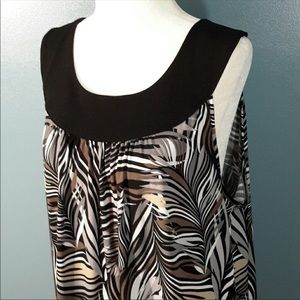 apostrophe sleeveless blouse 35 pcs all brand new and comes with tags apostrophe sleeveless blouse 35 pcs all brand new and comes with tags
