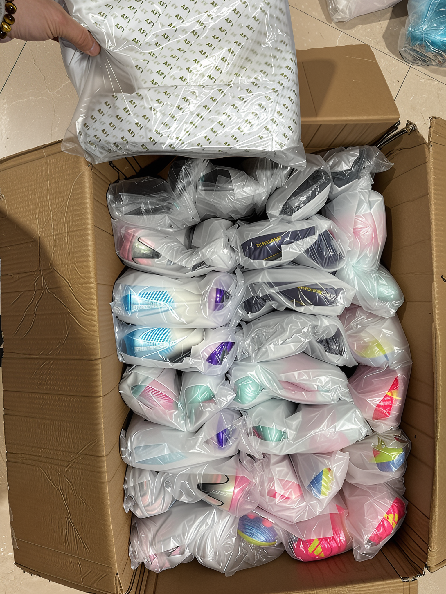 soccer cleats pallets soccer cleats pallets