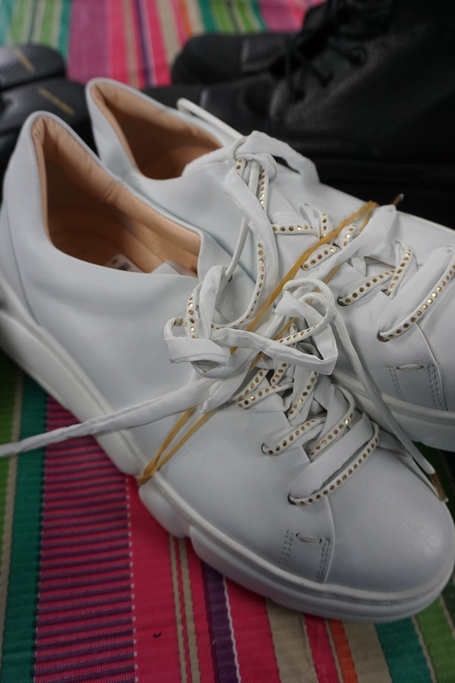 30prs high end apl cordani weitzman tory burch agl 30prs high end apl cordani weitzman tory burch agl
