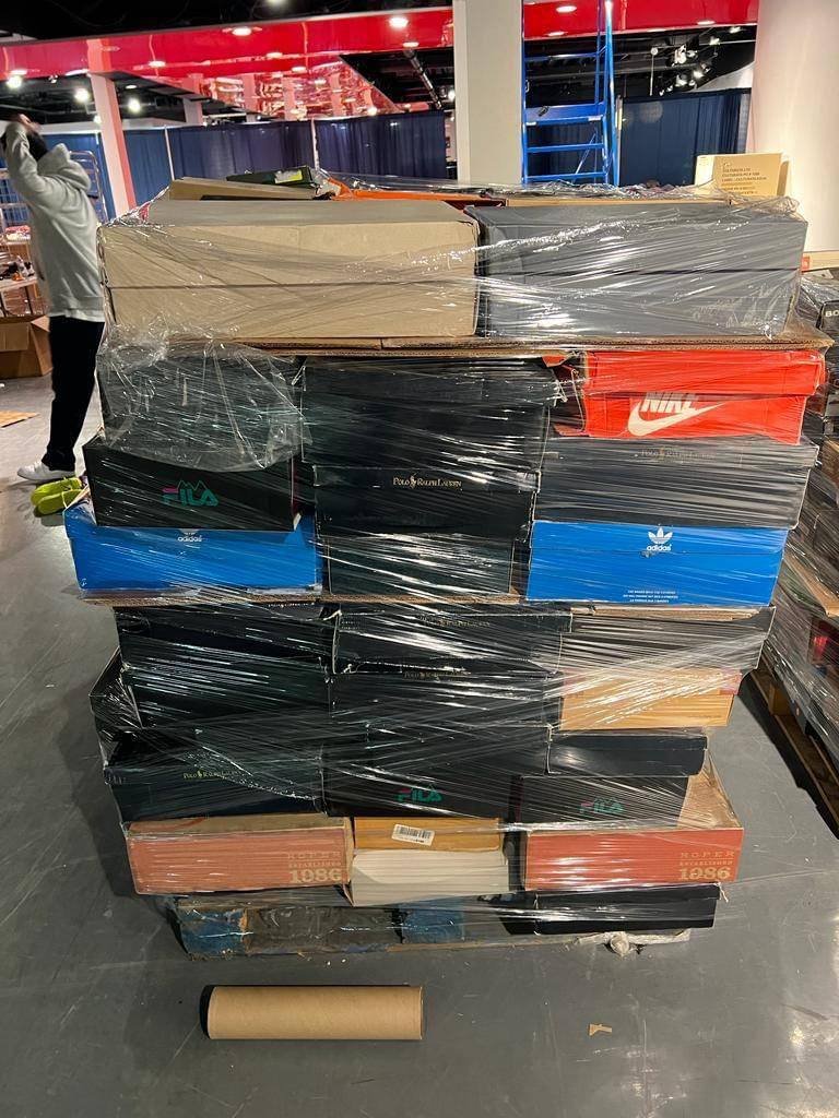 buy new branded shoes (pallet) buy new branded shoes (pallet)